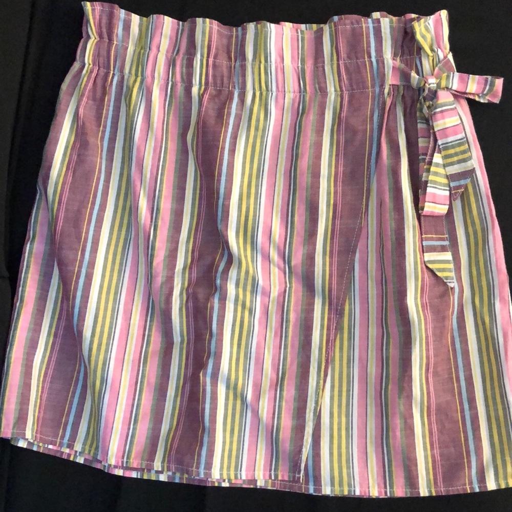 Super cute fun skirt